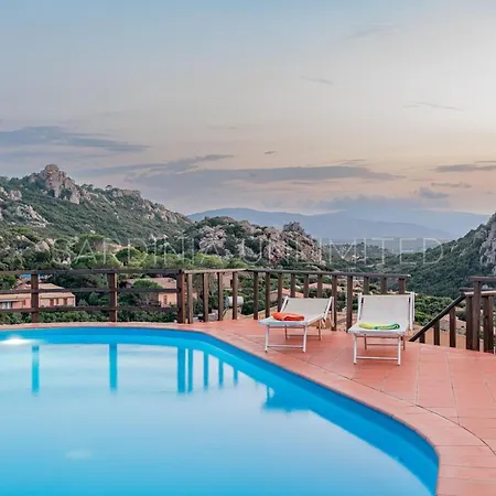 Violetta Villa